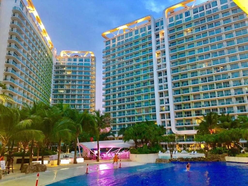 Azure A8 Near Sm Mall/airport +free Wifi Apartment *