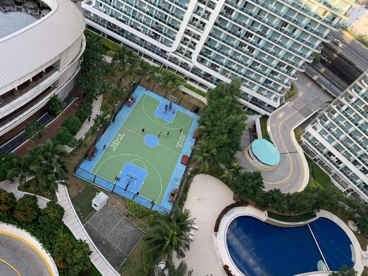 Azure A8 Near Sm Mall/airport +free Wifi Manila